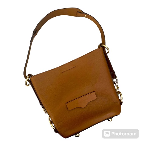 Rebecca Minkoff Handbags - NWOT Rebecca Minkoff Equestrian Genuine Leather Bucket Bag Caramel Brown